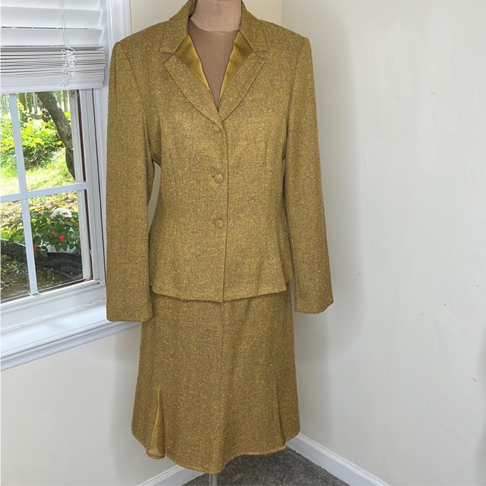 Womens Tweed Suit Blazer Jacket and Skirt Janique by Kourosh Made in USA